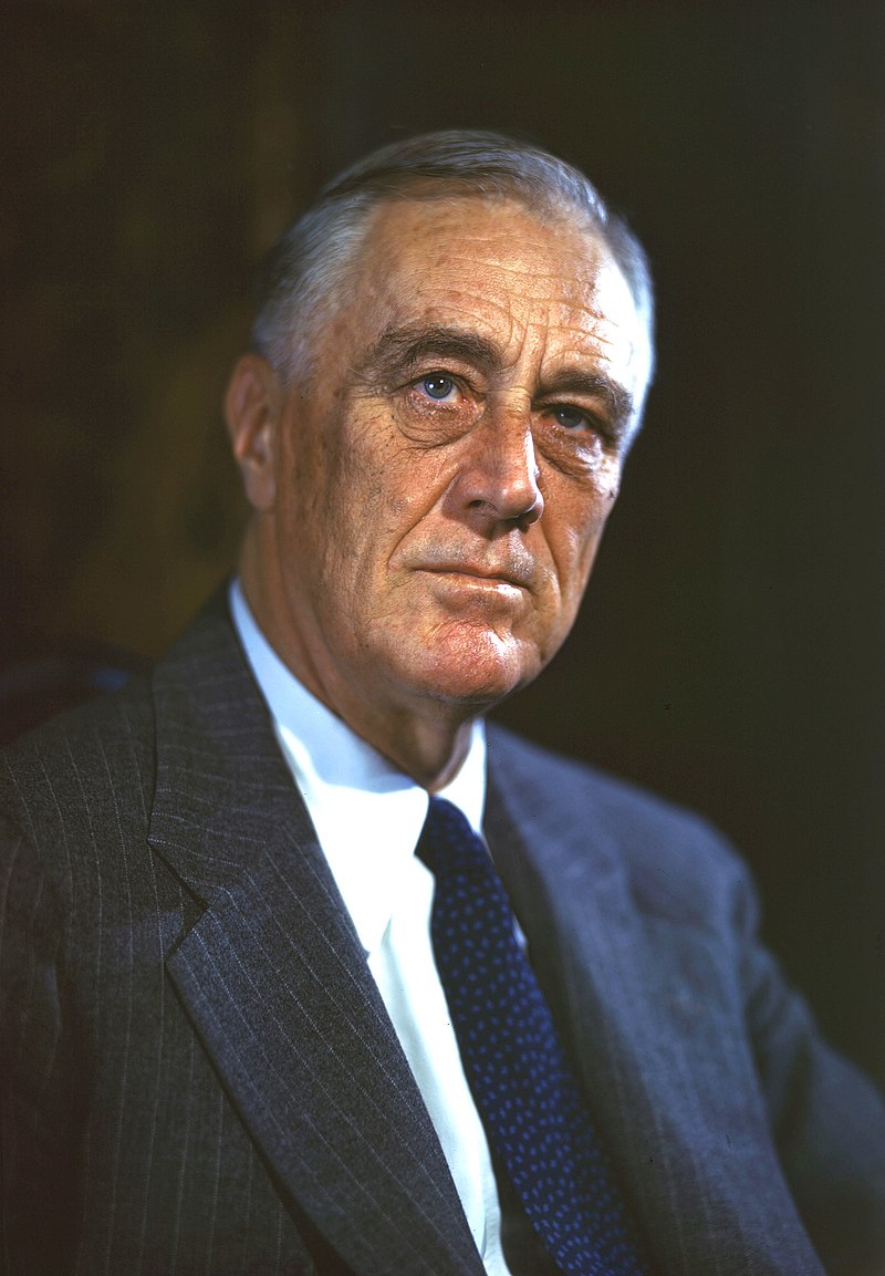 32-FDR_1944_Color_Portrait